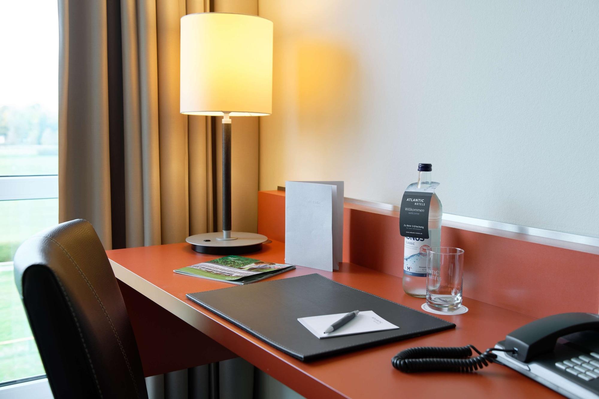 Atlantic Hotel Galopprennbahn Bremen Exterior photo
